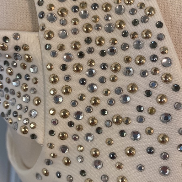 Calvin Klein White Cocktail Dress w/ Silver & Gold Studding on Shoulders, Size 6 - Picture 4 of 9